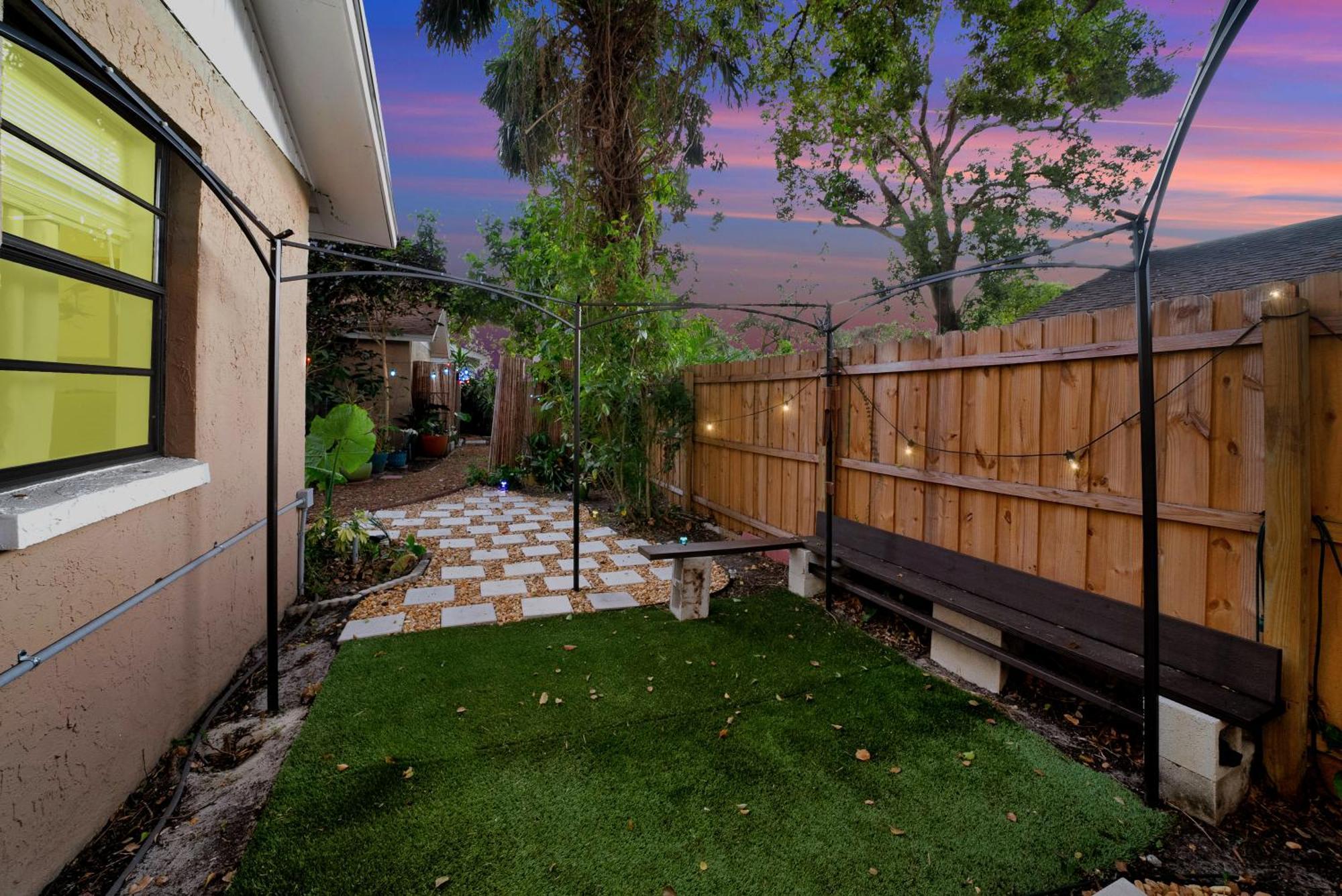 טאמפה Zen Jungle House By Busch Gardens Sleeps 12 With Outdoor Games & Detached Play Space! מראה חיצוני תמונה
