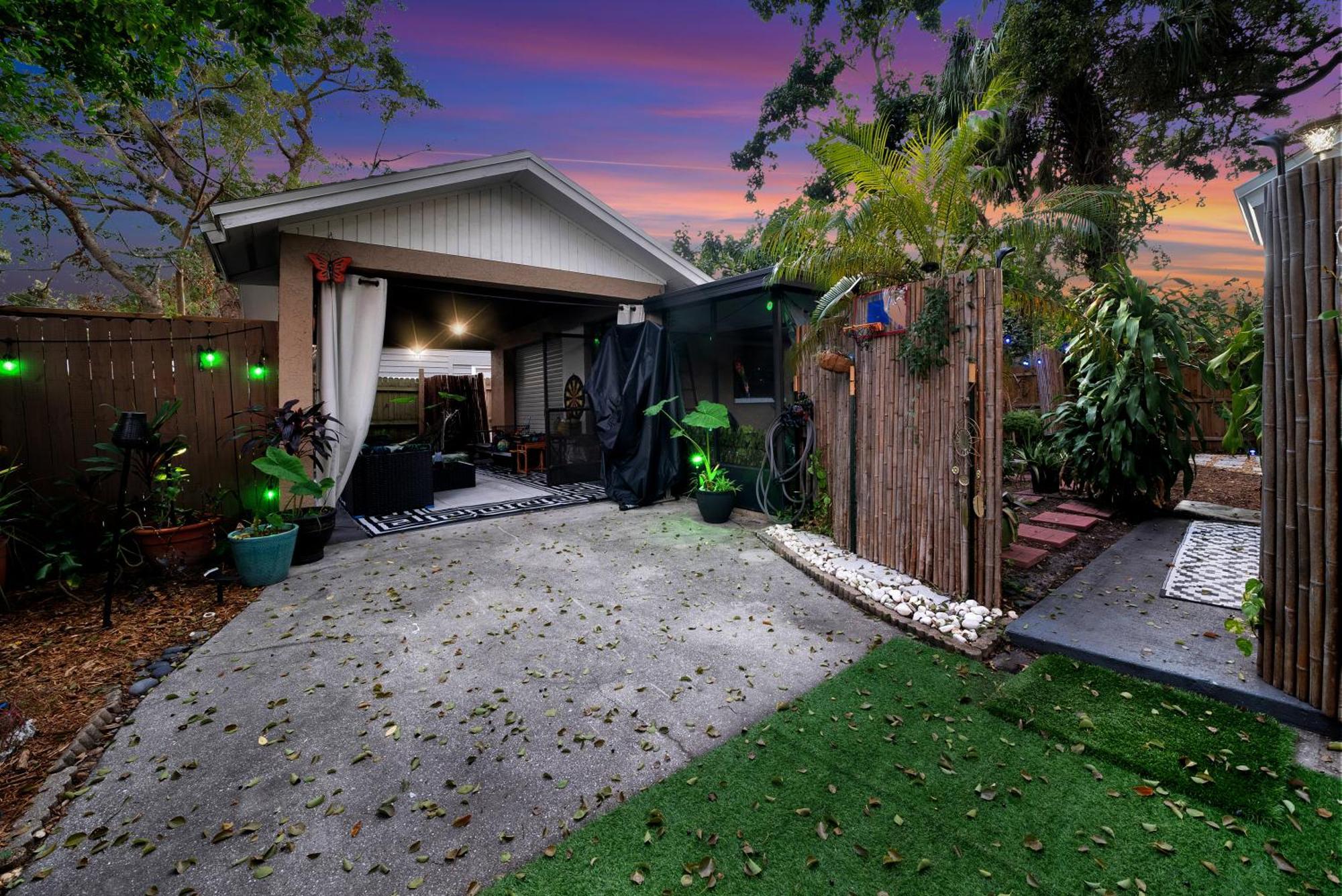 טאמפה Zen Jungle House By Busch Gardens Sleeps 12 With Outdoor Games & Detached Play Space! מראה חיצוני תמונה